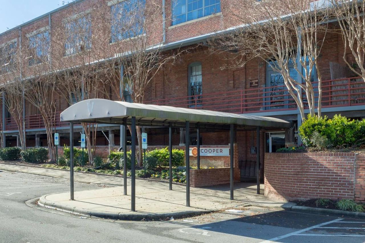 Apartmán Trifecta 2Br Free Parking Modern Superhost Durham Exteriér fotografie