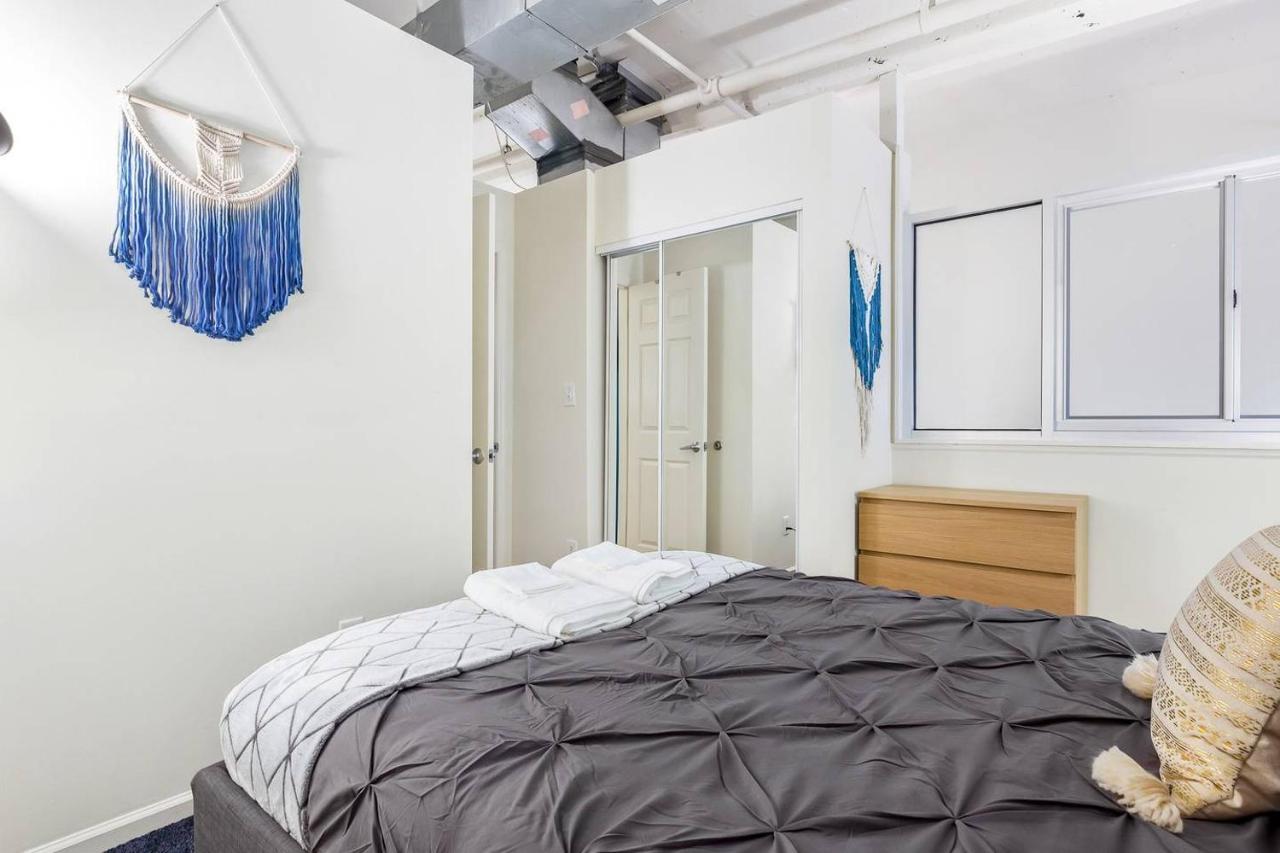 Apartmán Trifecta 2Br Free Parking Modern Superhost Durham Exteriér fotografie